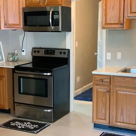 Beautiful Apartment In Daytona Beach 1 Bed 1 Bath